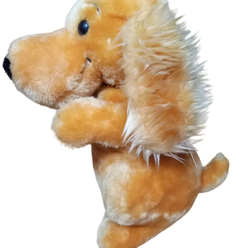 Vintage Dankin tan Crocker Spaniel plush 1979 Crocker bank